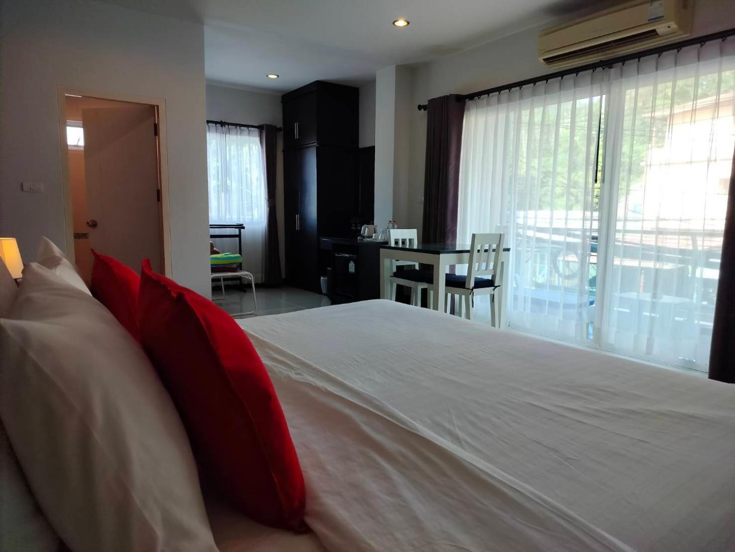 May House Karon Beach Ban Karon Exterior foto
